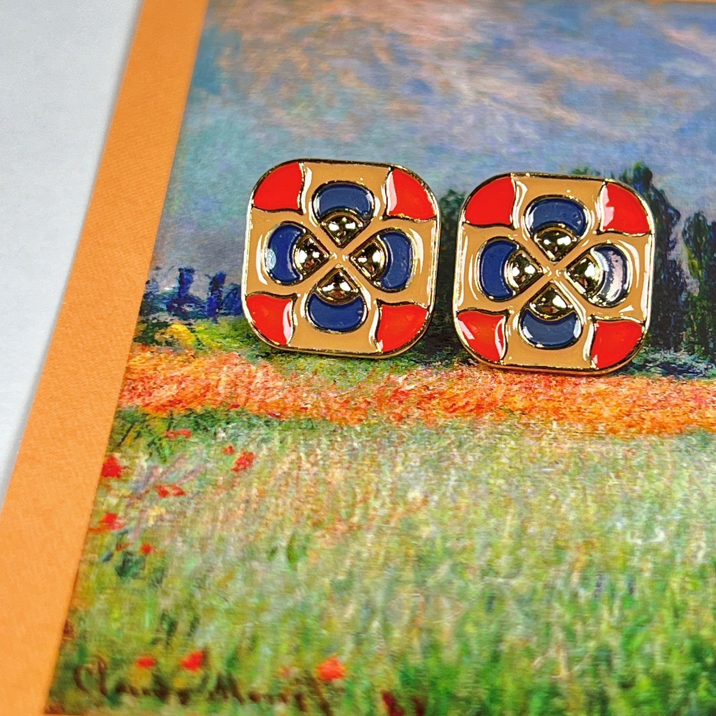 Dusk Delight Studs